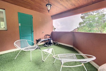 Villa - 4 rooms - 115 m² - Eze - terrasse chambre-min.jpg
