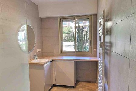 Appartement - 3 pièces - 69 m² - BEAULIEU SUR MER