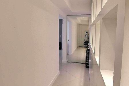 Flat - 3 rooms - 114 m² - Roquebrune Cap Martin