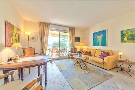 Appartement - 2 pièces - 48 m² - Roquebrune-Cap-Martin