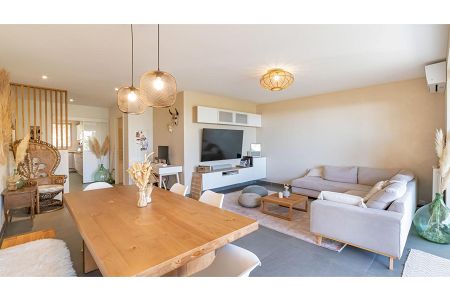 Appartement - 4 pièces - 110 m² - Villefranche-Sur-Mer