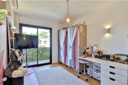 Appartement - 3 pièces - 81 m² - Villefranche-Sur-Mer