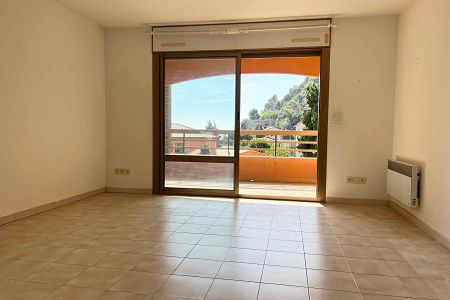 Flat - 2 rooms - 48 m² - Eze