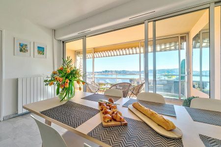 Appartement - 3 pièces - 73 m² - Villefranche-Sur-Mer