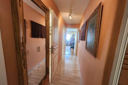 Flat - 3 rooms - 115 m² - Beaulieu-Sur-Mer