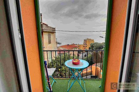 Appartement - 2 pièces - 31 m² - CAP D'AIL