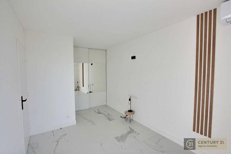 Flat - 3 rooms - 71 m² - BEAUSOLEIL